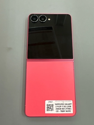 Samsung Galaxy Z Flip 7 5G 12GB 256GB - Đỏ - Cũ trầy xước - 641375 - 3