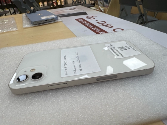 iPhone 12 64GB cũ đẹp - SA0DXQ - 4