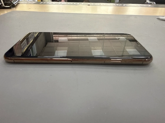 iPhone 11 Pro Max 256GB cũ xước cấn - NPN70K - 4