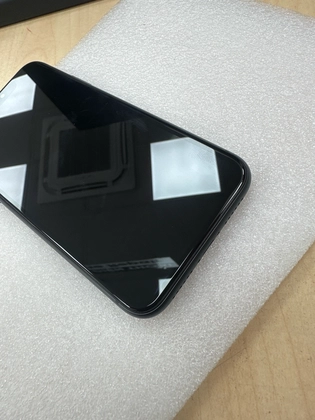 iPhone 11 128GB cũ đẹp - YZN73D - 7