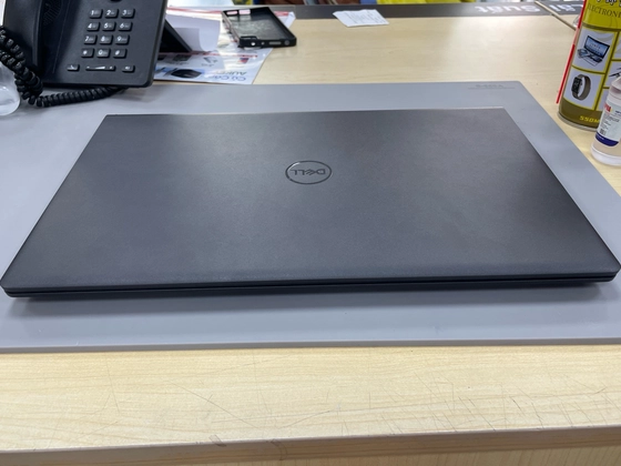 Laptop Dell Inspiron 15 3530 J9XFD - Đã kích hoạt - Đen - LY7494 - 8