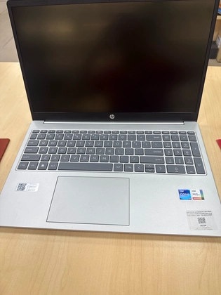 Laptop HP 15-FD0083TU 8D736PA - Đã kích hoạt - Bạc - 3364SG - 2