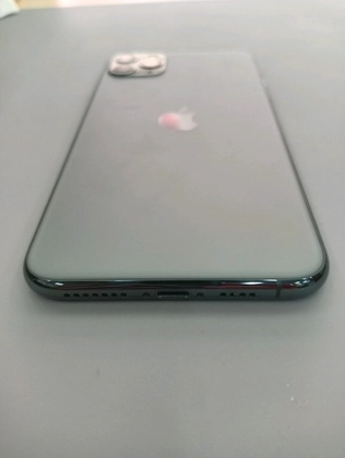 iPhone 11 Pro Max 64GB cũ trầy xước - E3N70W - 7