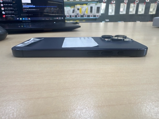 iPhone 15 Pro 512GB - Cũ đẹp - Titan Xanh - 2Y3K3J - 4