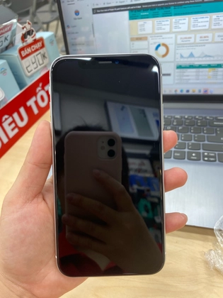 iPhone XR 64GB cũ đẹp - 4DKXKP - 2