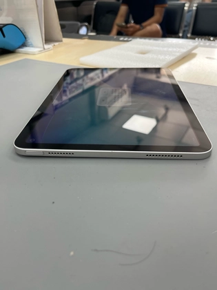 IPad Gen 10 10.9 inch 2022 Wifi 64GB - Cũ trầy xước - Bạc - 29V29P - 7