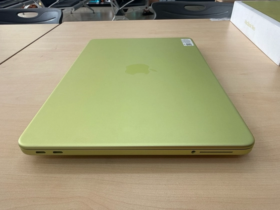MacBook Neo 13 inch A18 Pro 6CPU 5GPU 8GB 256GB 2026 - Đã kích hoạt - Vàng - HWJ4JV - 7