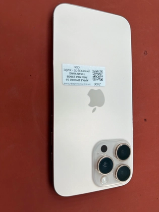 iPhone 16 Pro Max 256GB - Cũ xước cấn - Titan vàng - RH3XHX - 4