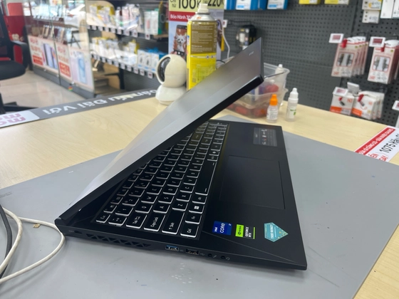 Acer Gaming Aspire 7 A715-59G-73LB NH.QX6SV.002 - Đã kích hoạt - Đen - 700X15 - 7