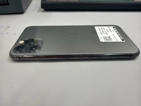 iPhone 11 Pro 64GB cũ trầy xước - BFN6XM - 5