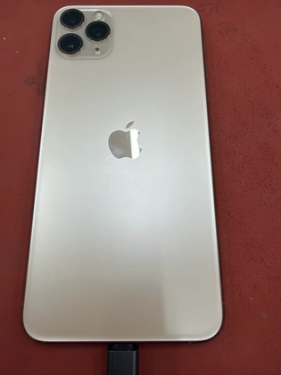 iPhone 11 Pro Max 256GB cũ xước cấn - NLN70K - 7