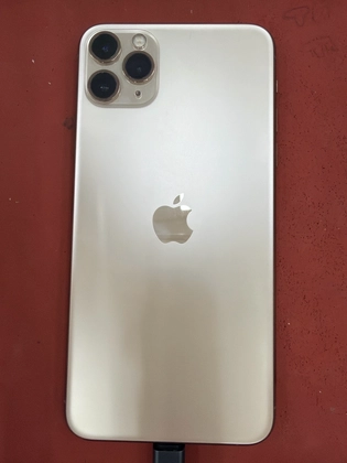 iPhone 11 Pro Max 256GB cũ xước cấn - NLN70K - 3