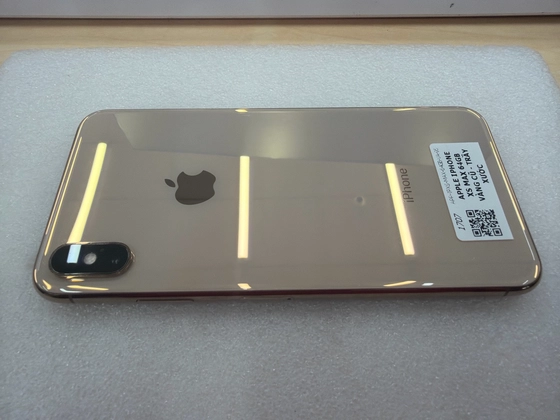 iPhone XS Max 64GB Cũ trầy xước - 59KPHF - 4