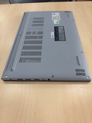 Laptop ASUS Vivobook 15 X1502VA-BQ886W - Cũ trầy xước - Bạc - 320240 - 6