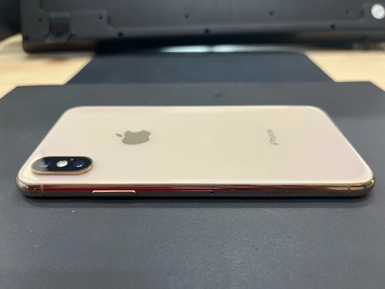 iPhone XS 64GB Cũ trầy xước - C9KPFR - 5