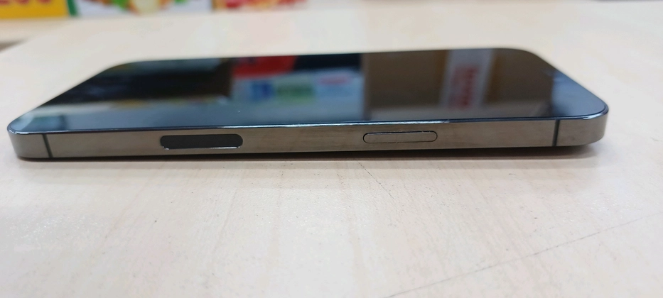 iPhone 12 Pro Max 256GB cũ đẹp - MD0D53 - 4