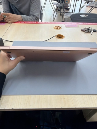 APPLE MACBOOK AIR M1 256GB 2020 VÀNG (MGND3) CŨ - TRẦY XƯỚC - 2QQ6LC - 8