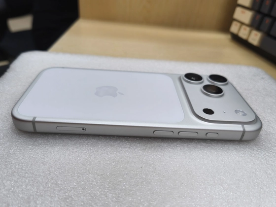 iPhone 17 Pro 256GB VN/A - Đã kích hoạt - Bạc - YT2DHF - 5