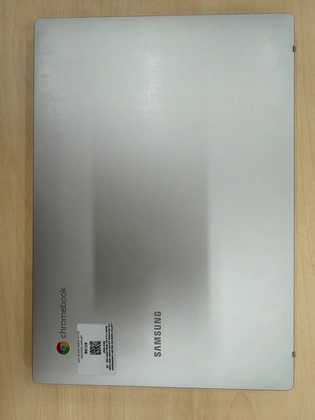 Laptop Samsung Galaxy Chromebook Go 4GB 32GB - Đã kích hoạt - Bạc - A0002A - 4