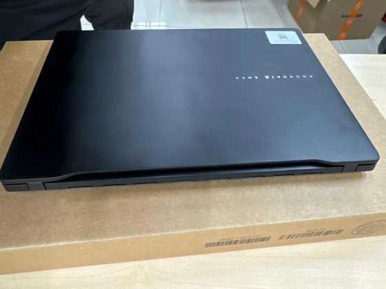 Laptop ASUS Vivobook S14 S5406SA-PP168WS - Đã kích hoạt - Đen - 754365 - 9