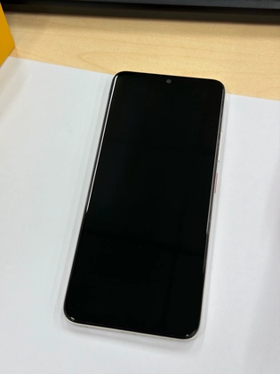 Nubia V80 Max 8GB 256GB - Vàng - Cũ đẹp - 270579 - 3