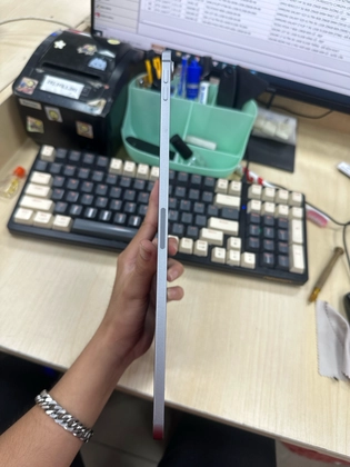 IPad Air 11 M4 5G 128GB 2026 - Xám - Cũ đẹp - TV2J23 - 4
