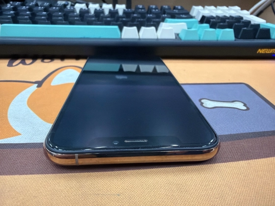 iPhone XS 64GB Cũ trầy xước - B3KPFR - 6