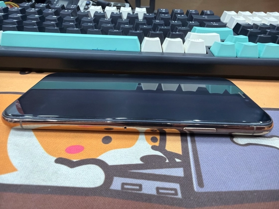 iPhone XS 64GB Cũ trầy xước - B3KPFR - 4