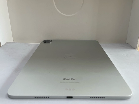 IPad Pro 11 inch (Gen 4) 2022 M1 Wifi 128GB - Cũ trầy xước - Bạc - 9NNWNJ - 7